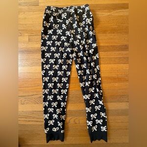 EUC Tea Collection Black and White Bow Print Joggers